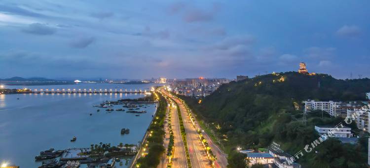 柏曼酒店(防城港跨海大桥店)图片