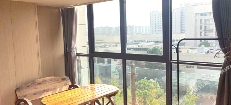 上海文波住宿(上海浦东复旦肿瘤医院康新公路地铁站店)图片