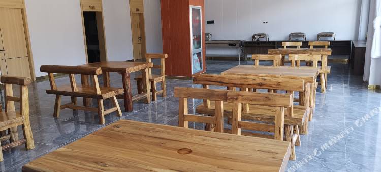 赤峰喀喇沁旗美林镇康宁雅居酒店图片