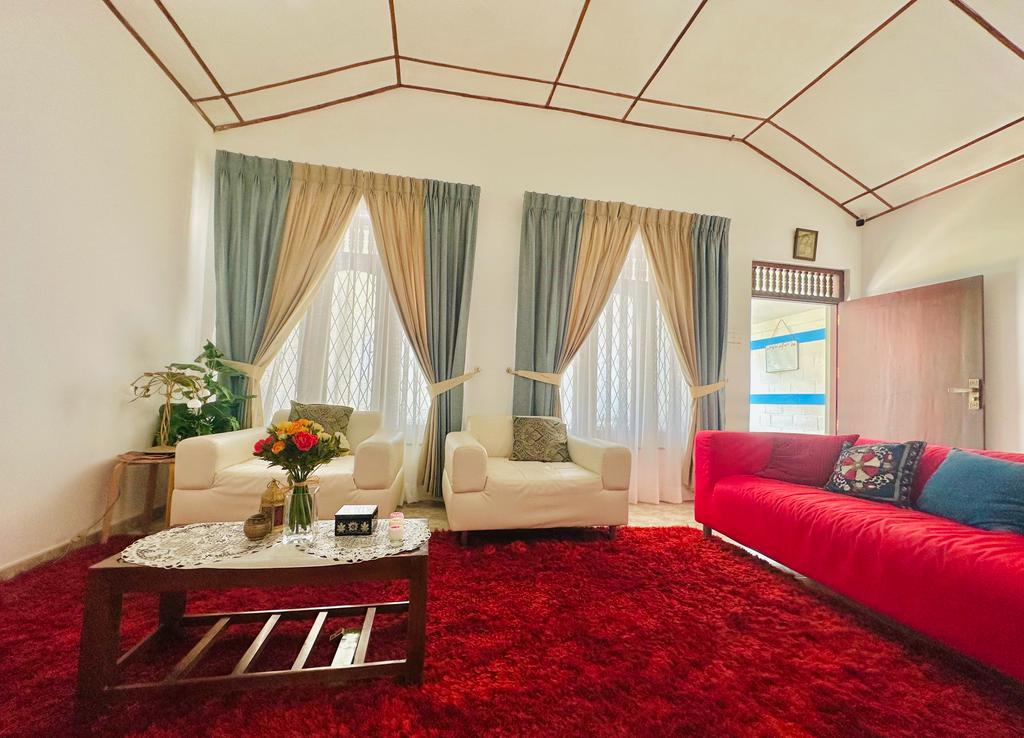 Sea Breeze Guest House NegomboOver view