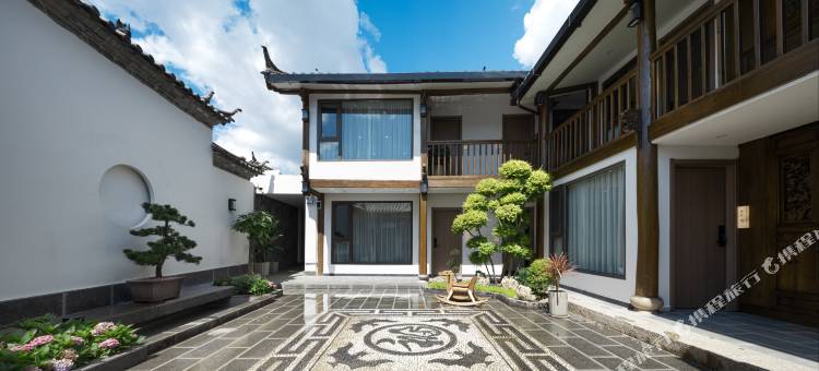 又见·东方既白|拾光悦己花园美宿(丽江古城店)图片