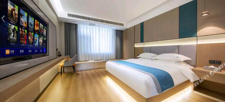 珀庭轻奢艺术酒店(普洱高铁站店)图片