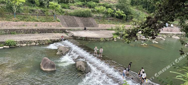 桐庐溪居枕水民宿(茆坪古村店)图片