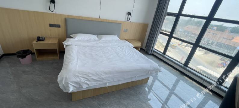 鑫百川酒店图片