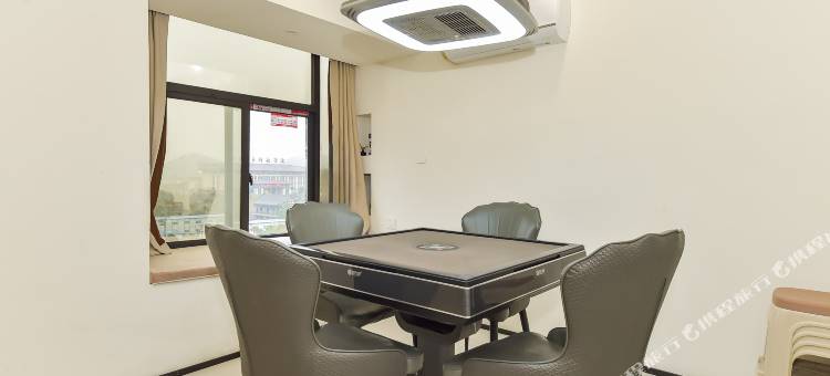 云端·Youngstyle时尚观影酒店(花溪大学城海纳广场精彩城店)图片