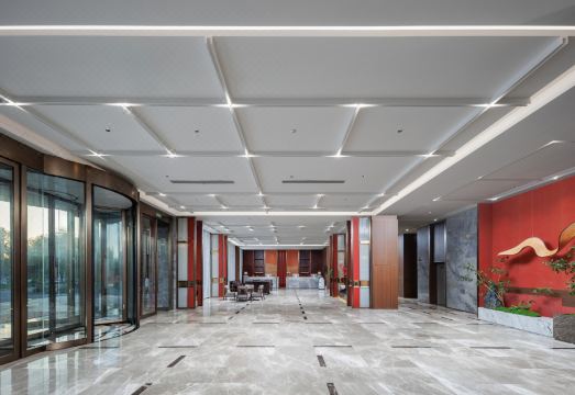 Maison New Century Hotel WangjiangHotel Overview