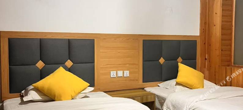 泸沽湖水云轩客栈图片