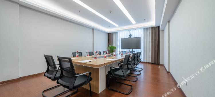 平措康桑酒店(隆子机场人民政府店)图片