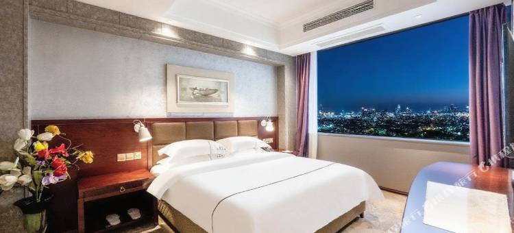 TOWO上品酒店(南昌阳明东路一附院店)图片