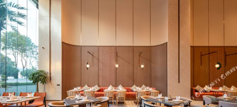 金湖希尔顿花园酒店图片