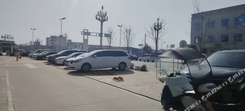 铂悦兰庭酒店(宝鸡陇县陇州大道店)图片