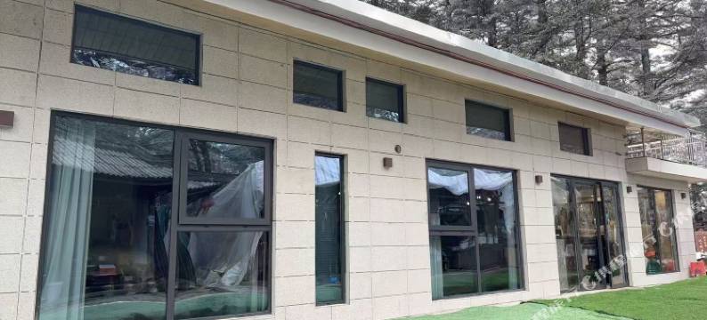 峨眉山金顶永庆旅店图片