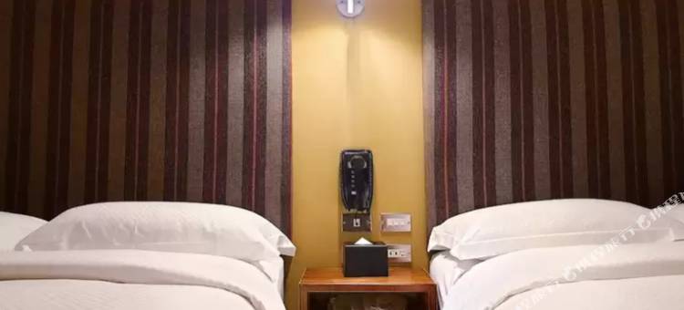 河堤漫旅-高雄站前館图片