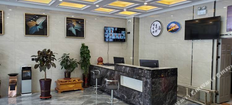 巴青虫草大酒店图片