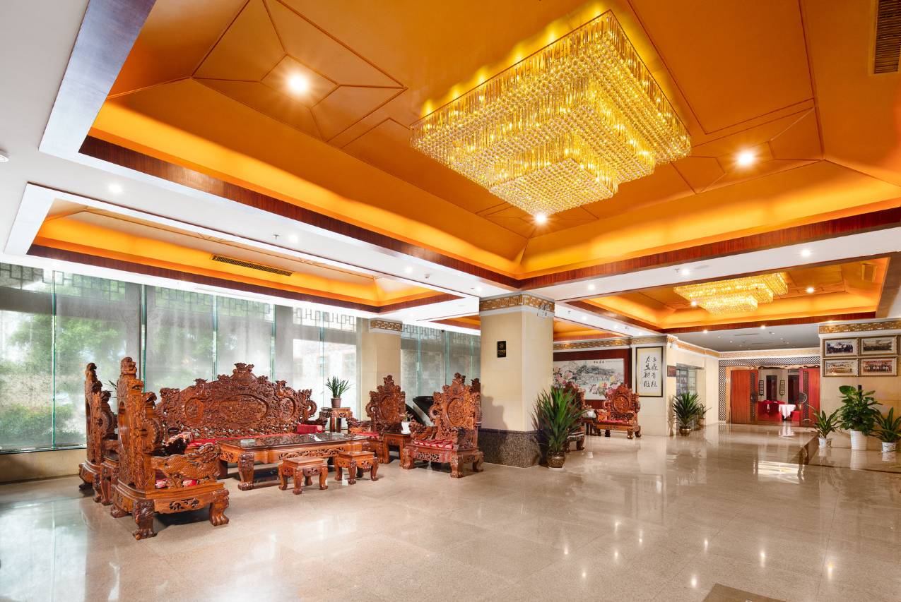 荔波三力丽呈酒店(荔波古镇店)图片