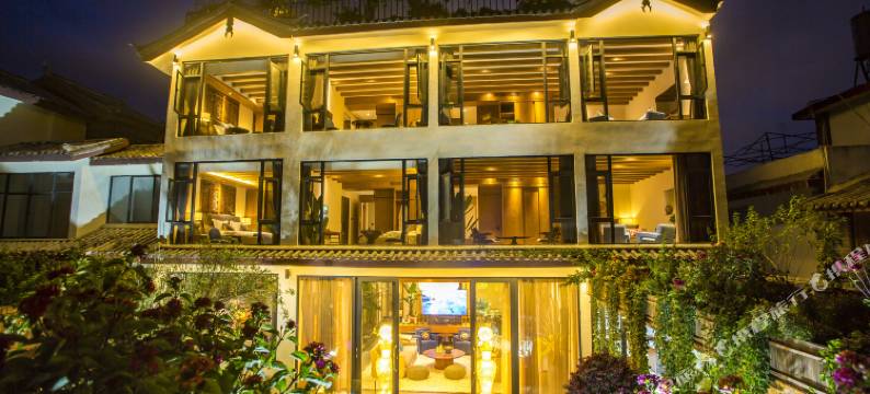 南园春晓民宿(丽江高铁站店)图片