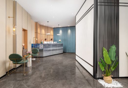 Puyue Hotel (Shenzhen East Railway Station Buji Metro Station) Hotel Overview