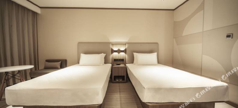 汉庭酒店(沈阳江东街地铁站店)图片