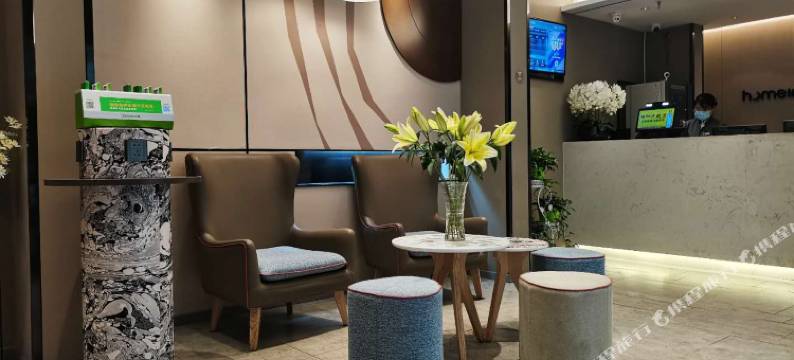 家酒店(兰州七中团结新村地铁站店)图片