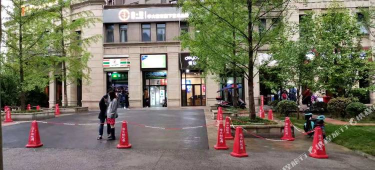 麦田电竞民宿(大唐不夜城店)图片
