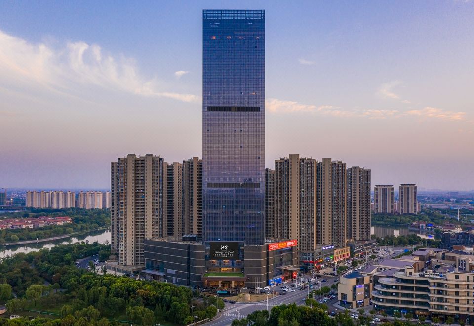 南通维景国际大酒店外景图