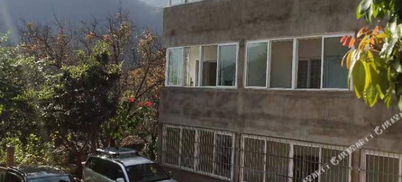 盐边梨园农家院图片