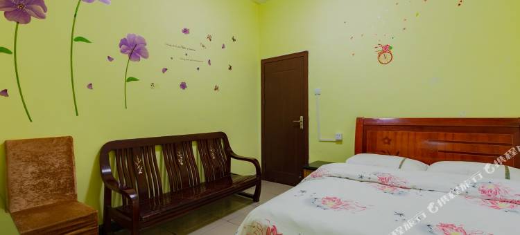 象湖艳阳天公寓(南昌南京西路店)图片