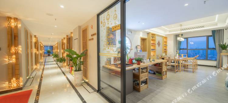 宜嘉风尚酒店(张家界天门山索道店)图片