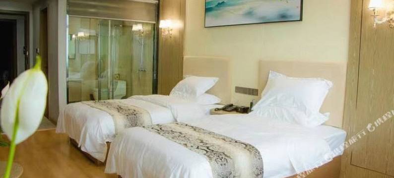 霍邱宝尊大酒店图片