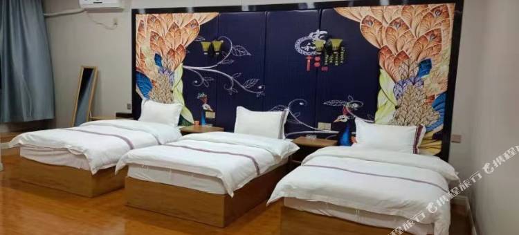 察雅丽豪酒店图片
