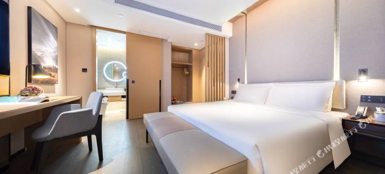 深圳前海宝安中心亚朵酒店图片