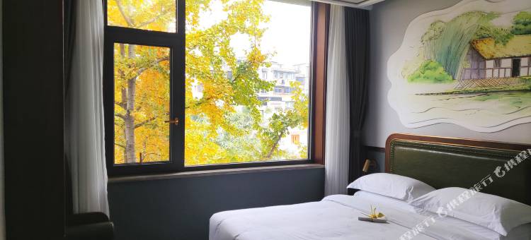 时光漫步S酒店(成都宽窄巷子人民公园地铁站店)图片