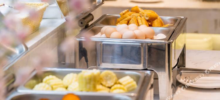 丽呈睿轩酒店(凯里市区万达广场店)图片