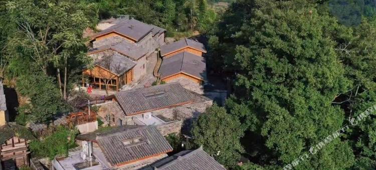 凤凰拉毫森林民宿图片