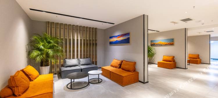 IU酒店(兰州火车站红山根店)图片