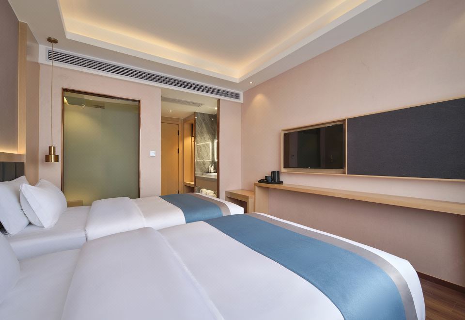  Hotel Overview