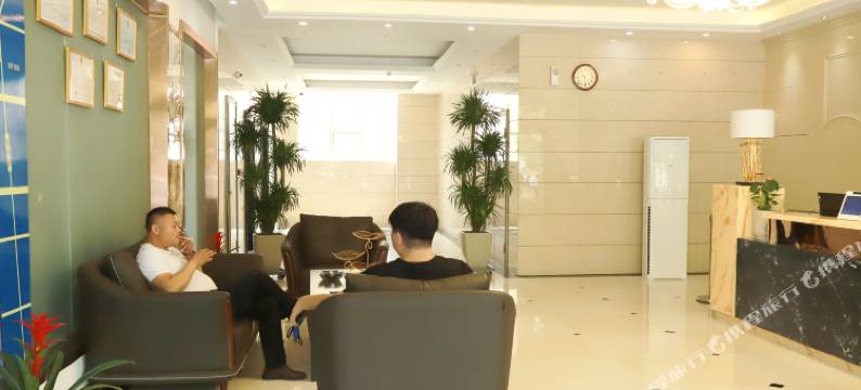 临沂铭赞商务酒店(远通二手车市场店)图片