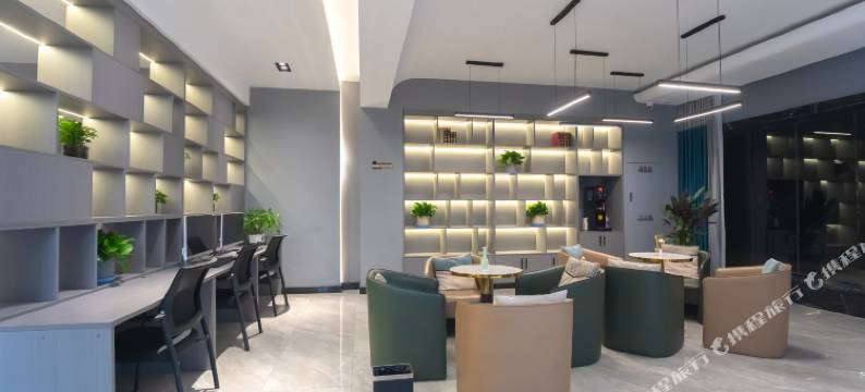 淮安高铁假日酒店(景会寺店)图片