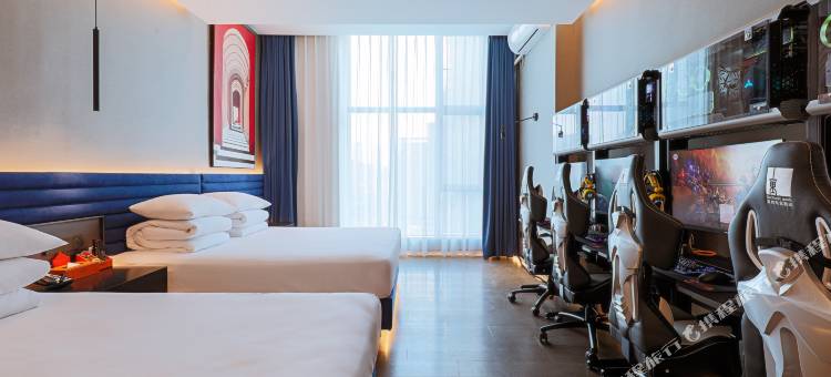 寓约电竞酒店(南昌红谷滩铜锣湾广场店)图片