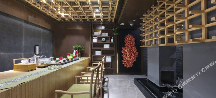 圃舍智慧酒店(许昌长葛市政府葛天源轻轨站店)图片