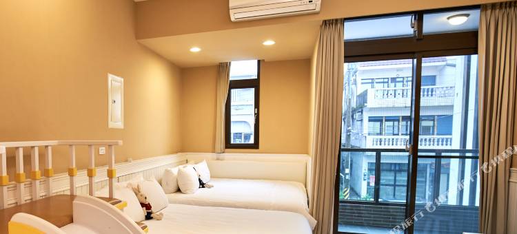 宜兰蝴蝶结溜滑梯亲子民宿图片