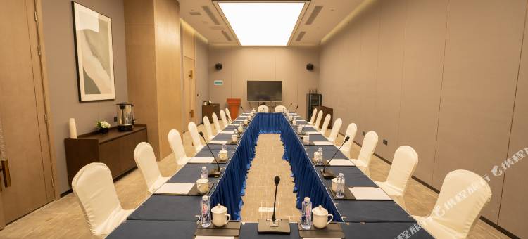 石首阿兹博兰酒店图片