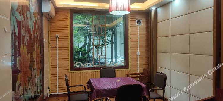 合江绿洲酒店(利城半岛店)图片