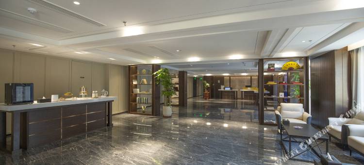 济宁吾悦广场体育中心美仑酒店图片