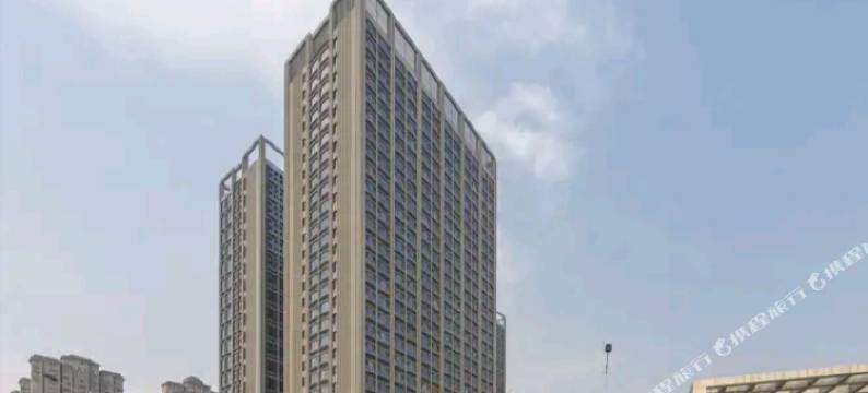 仟客观影酒店(巩义正上豪布斯卡店)图片