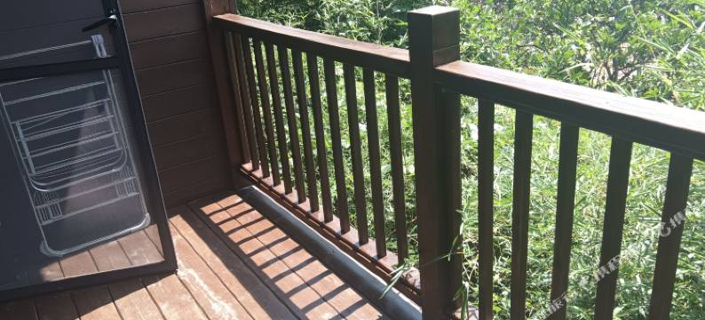 平江山水梧桐木屋轻奢民宿图片