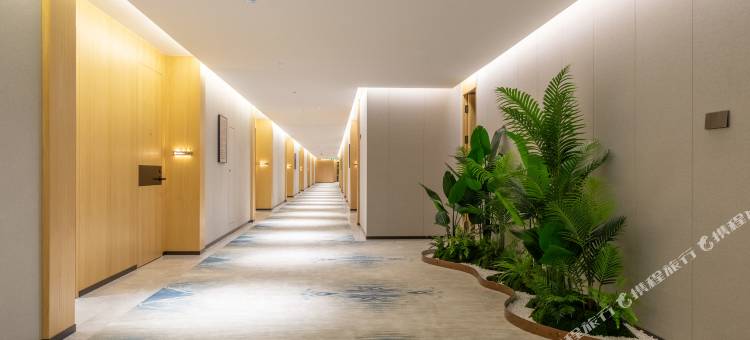 华蔚国际酒店(东莞石碣紫檀木博物馆店)图片