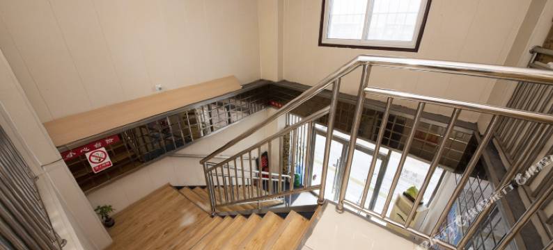 青岛莱客商务酒店图片