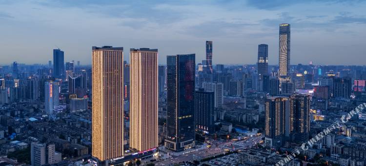 橙子Spark江景酒店(长沙五一广场培元桥地铁站店)图片