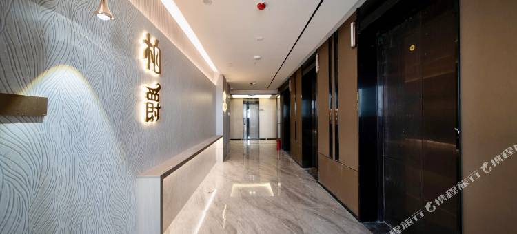 柏爵·设计师轻居(湛江金沙湾沙滩海滨大道北店)图片